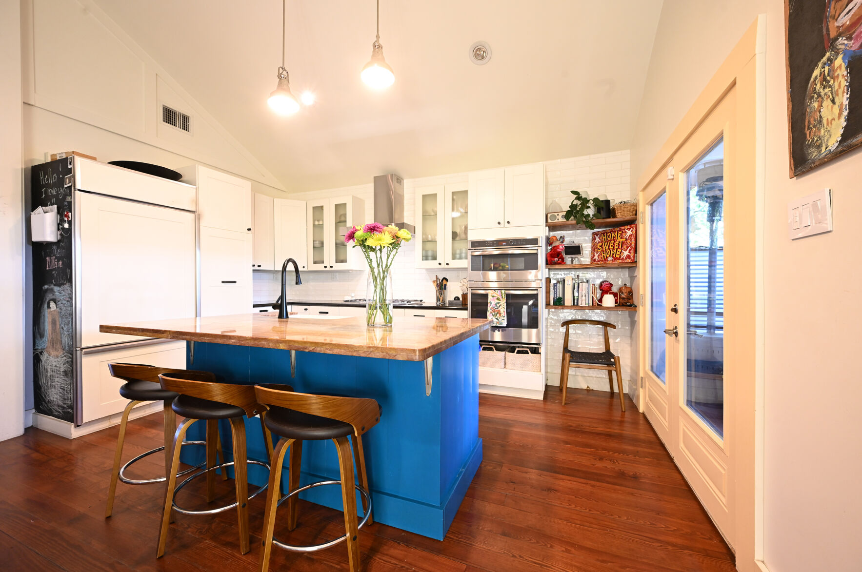 NO.Halloween.io.102525 kitchen.